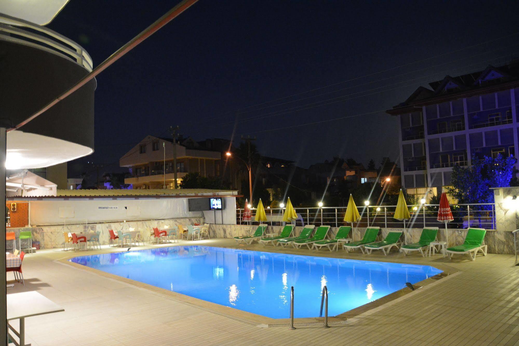 Soykan Hotel Marmaris Exteriör bild